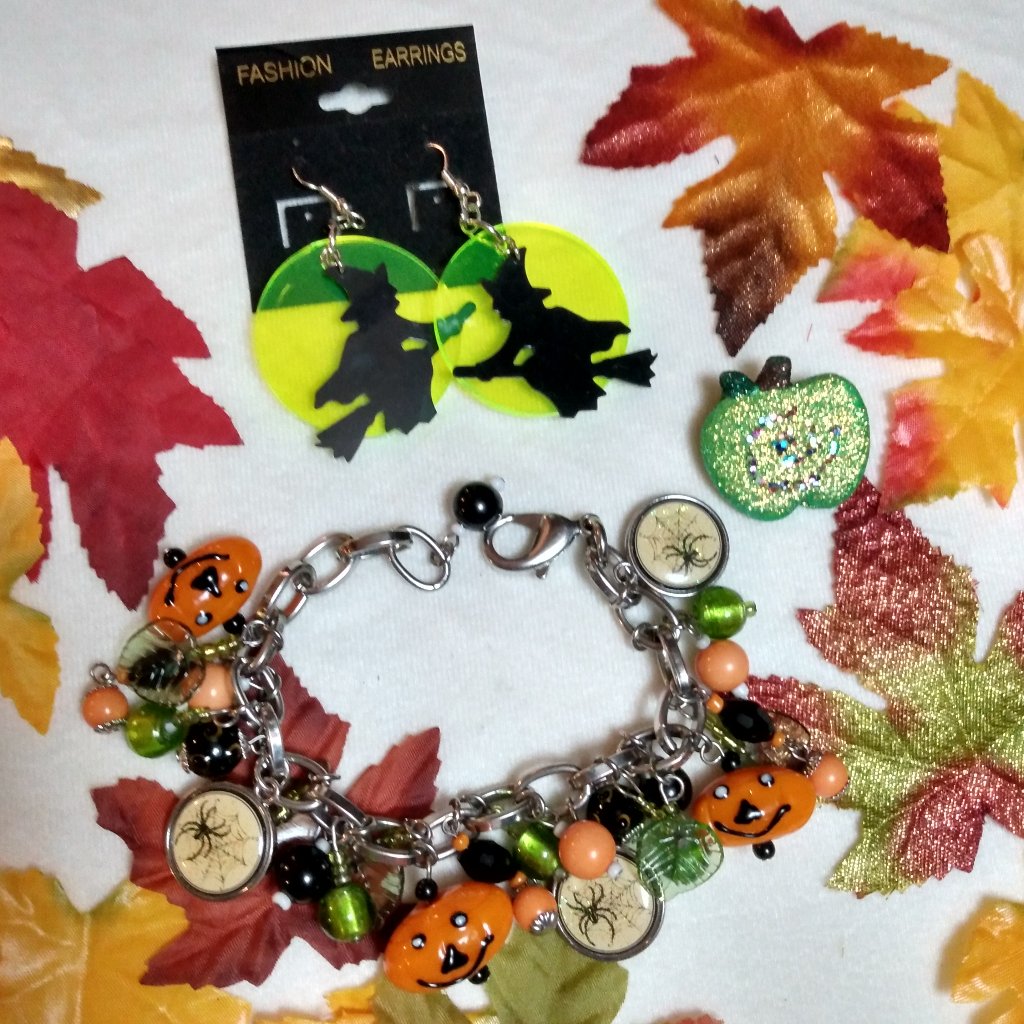 Halloween Bundle 31h 18$